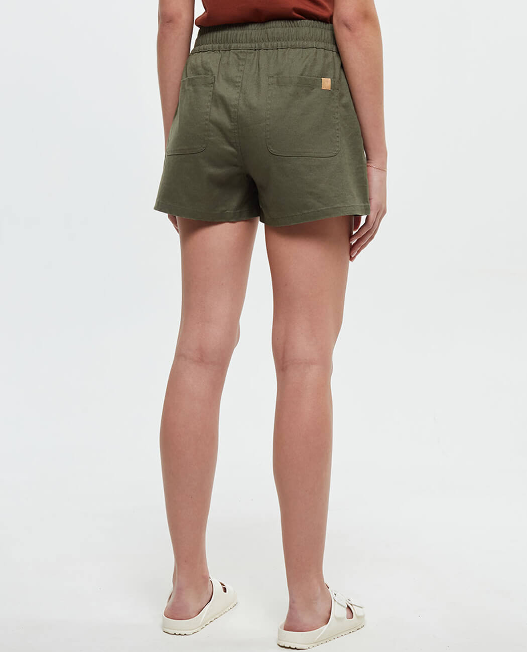 Women Cotton Regular Fit Solid Shorts