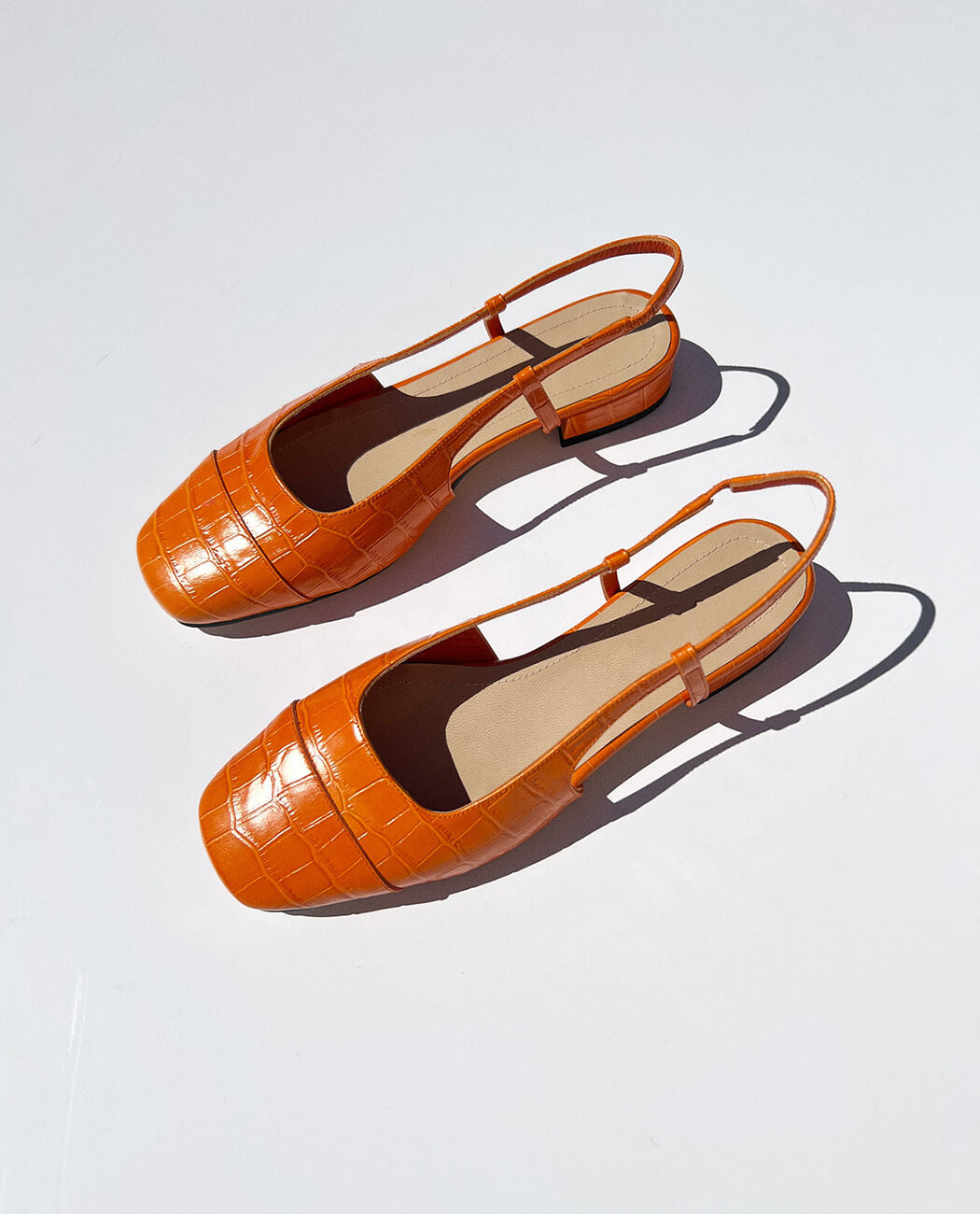 Embossed low heel multi color casual sandal