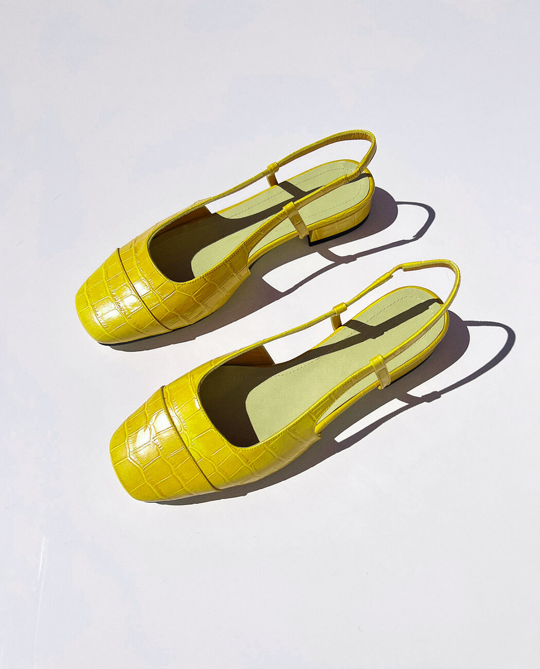 Embossed low heel multi color casual sandal
